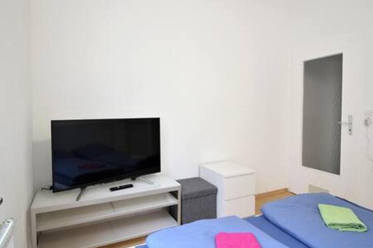 Privatzimmer Nahe Bahnhof Und City Wurzburg Luaran gambar